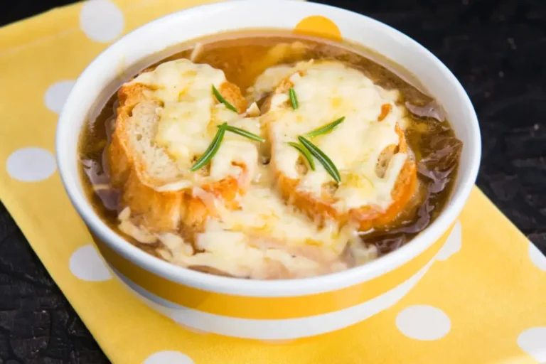 Soupe à l’oignon de grand-mère